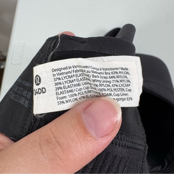 Lululemon AirSupport Bra *High Support, C-DDD Cups
Black Asphalt Grey Size 34DD - Picture 8 of 9